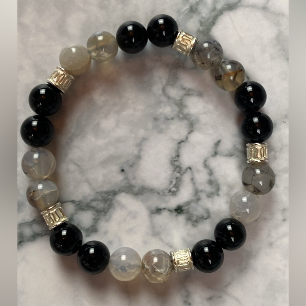 Black Obsidian and White Dragon Vein Agate Beaded Stretch Bracelet